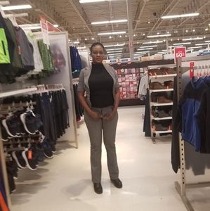 Meet your Posher, Aderonke